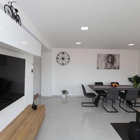 Apartmani Ive Trogir Exterior foto