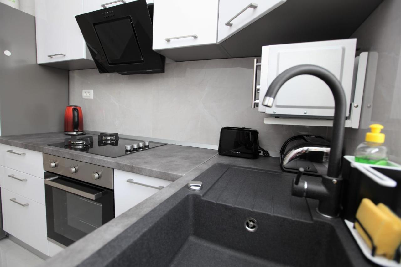 Apartmani Ive Trogir Exterior foto