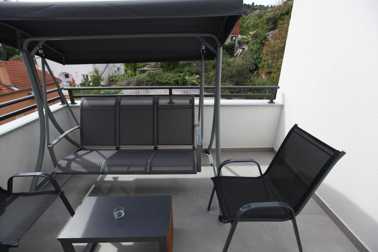 Apartmani Ive Trogir Exterior foto