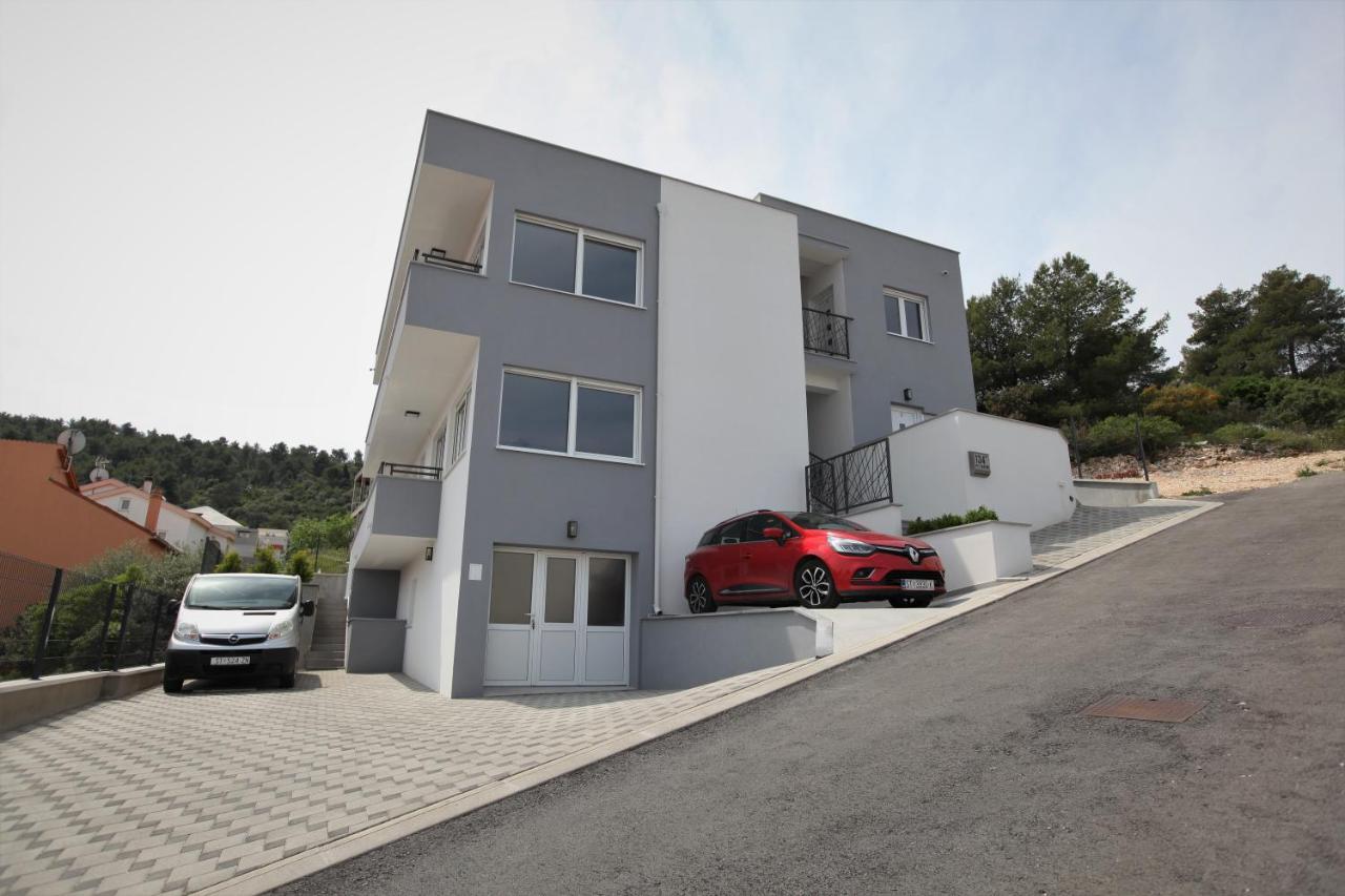 Apartmani Ive Trogir Exterior foto