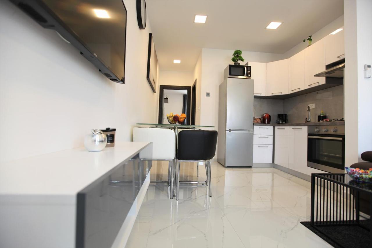 Apartmani Ive Trogir Exterior foto